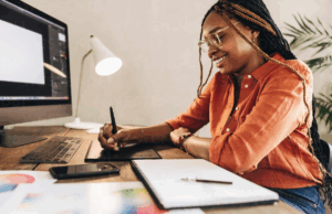 Oferta de voluntariado para diseñadora gráfica en medio feminista Diversa Revista